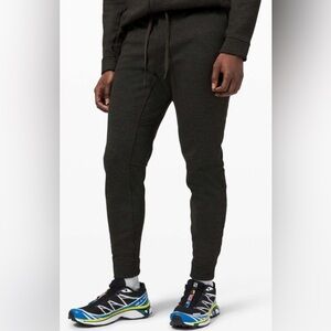 Lululemon Welterweight Jogger 28" Men’s Medium M Fleece lined